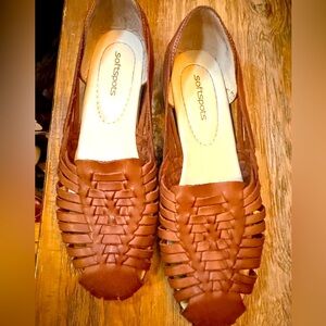 Softspots Brown Woven Flats Comfortable Loafers🍂